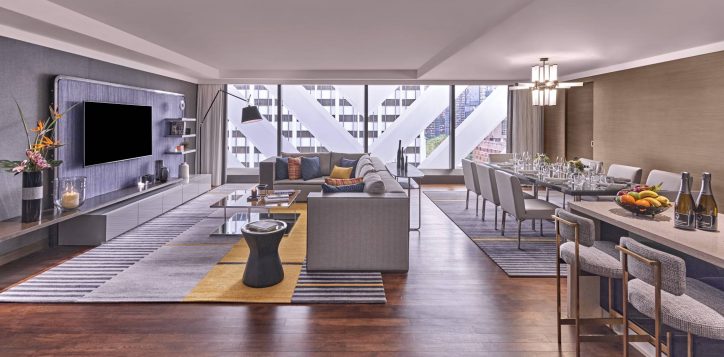pso-presidential-suite-living-area-3-2