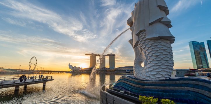 02-explore-iconic-landmarks-with-your-family_-2
