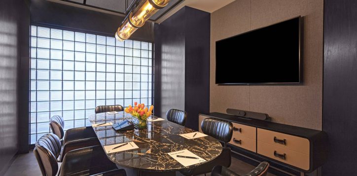 innovative-hotel-meeting-room-setups-in-singapore-h2-03-2
