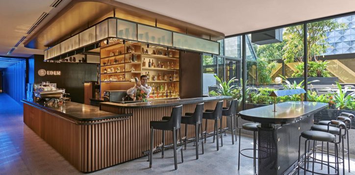 best-cocktail-bar-singapore-signature-mixology-h1-01-2